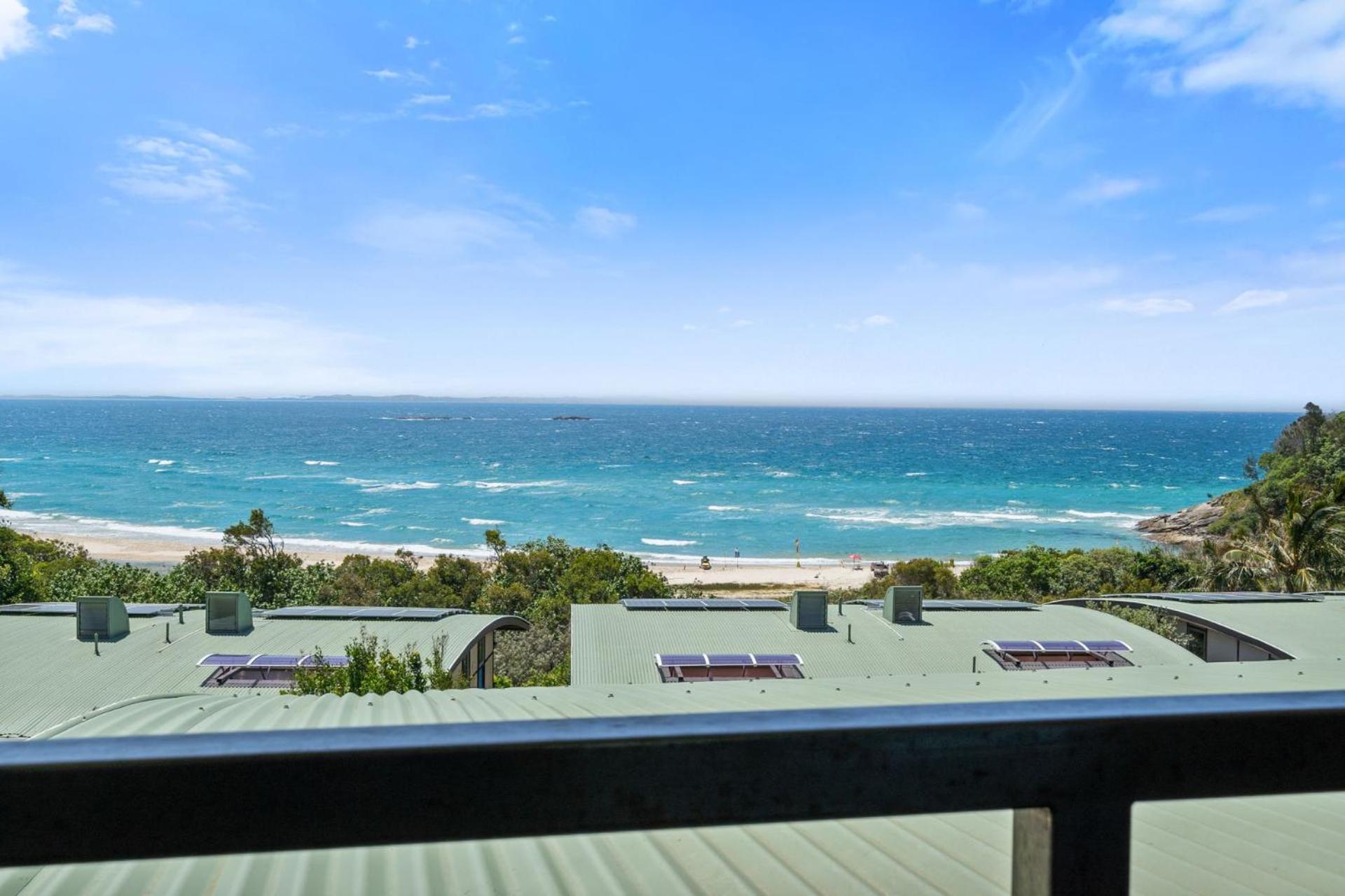 Claytons 7 by Discover Stradbroke