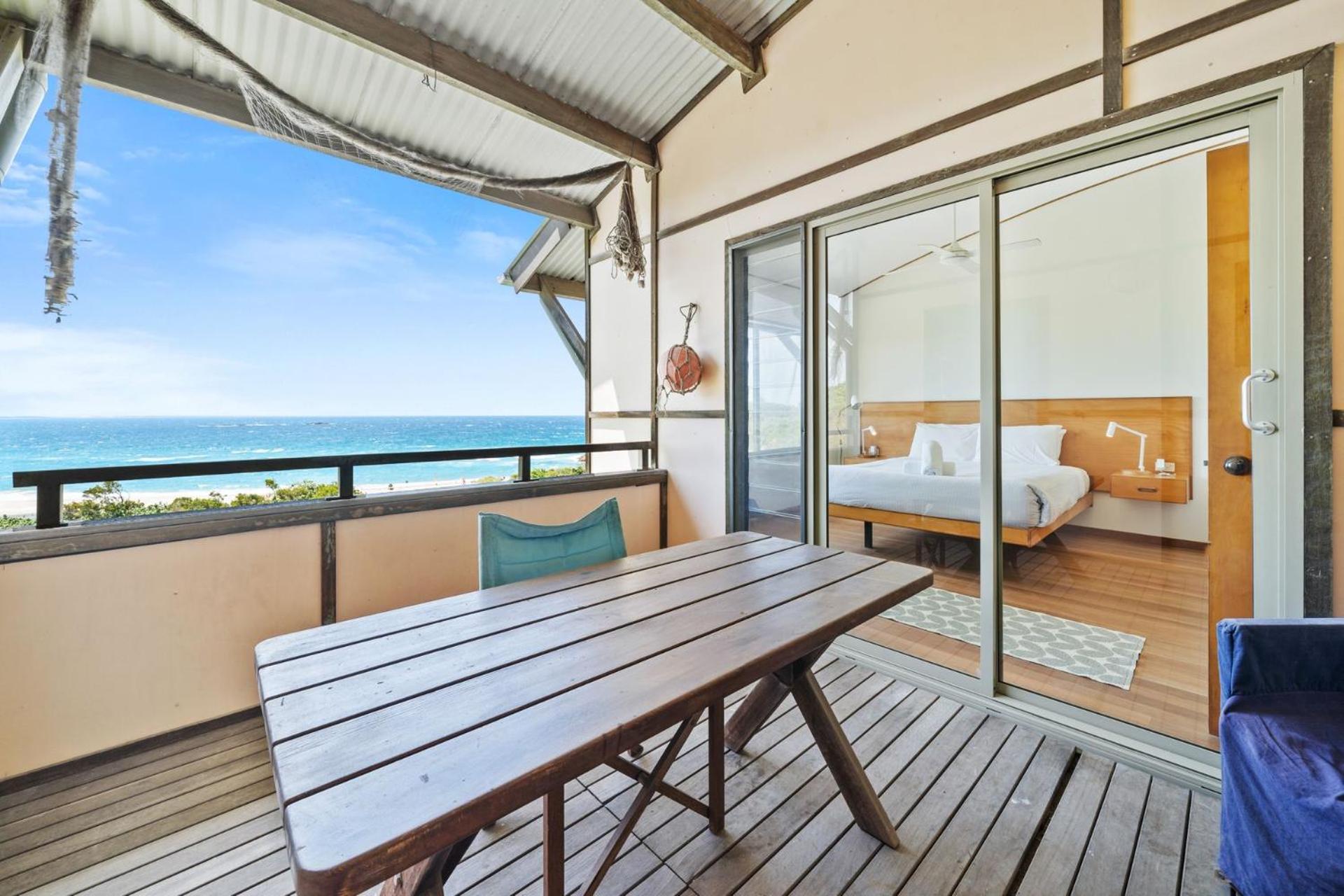 Claytons 7 by Discover Stradbroke