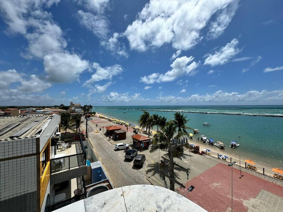 Cobertura beira mar piscina privativa, 5 quartos, ar condicionado, até 14 pessoas!