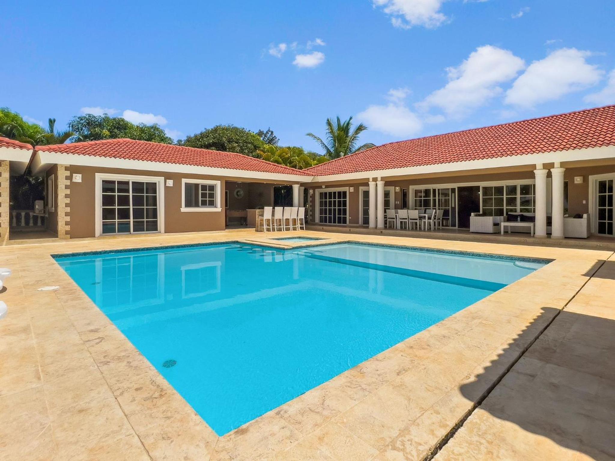Tropical Casa Linda