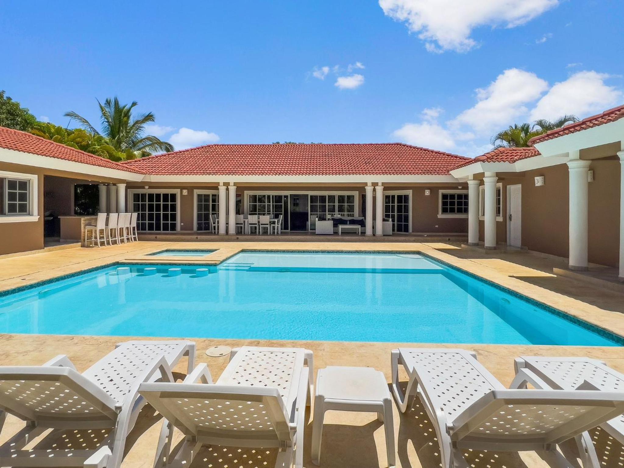 Tropical Casa Linda