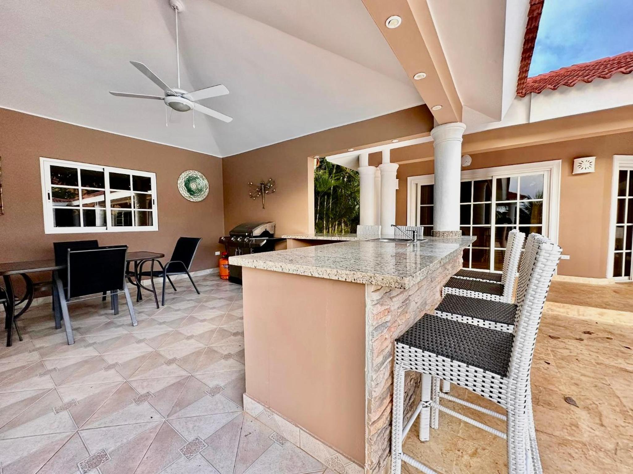 Tropical Casa Linda
