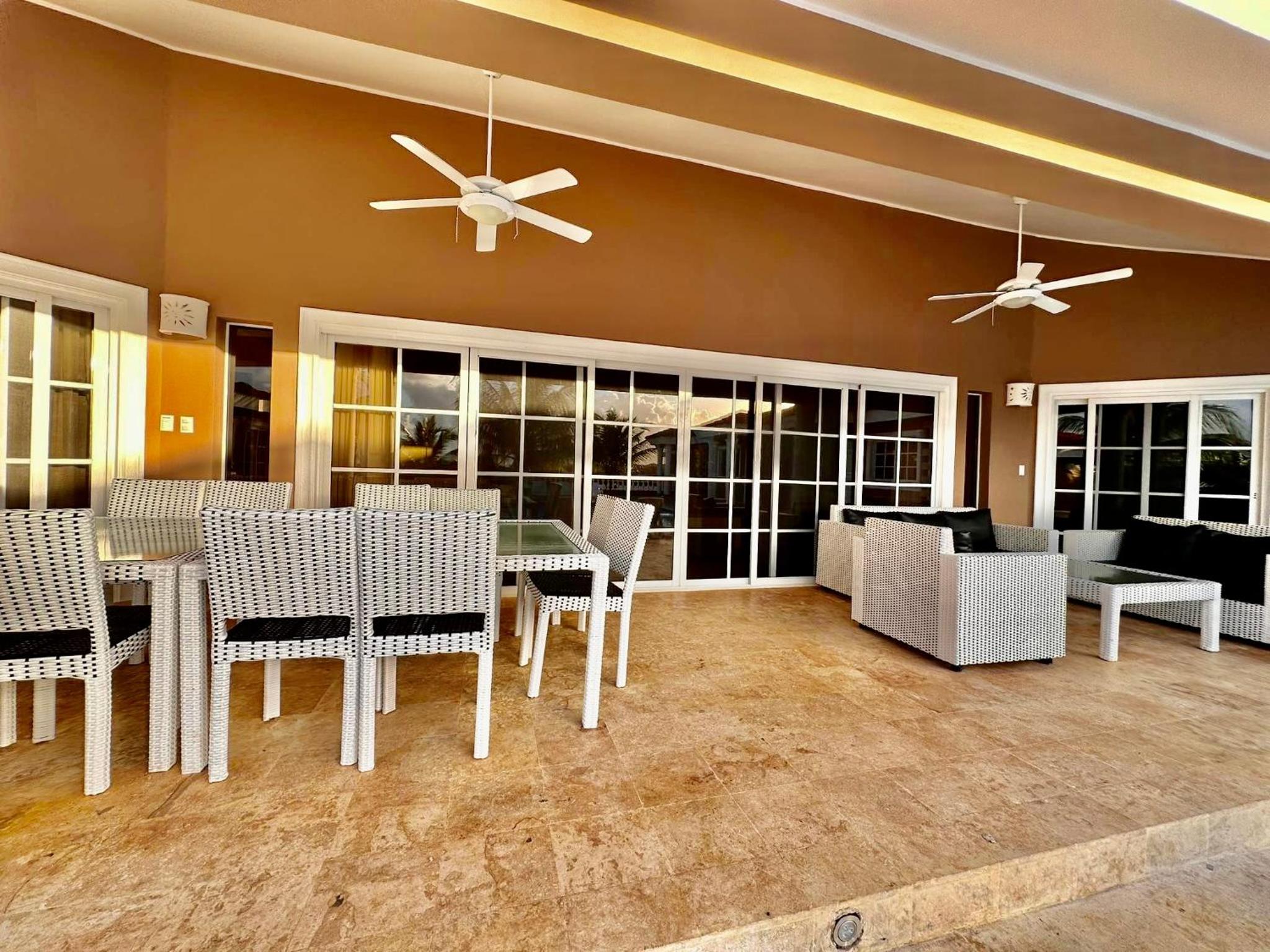 Tropical Casa Linda