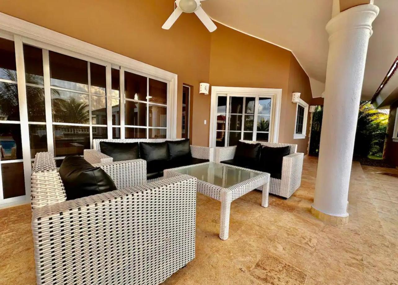 Tropical Casa Linda