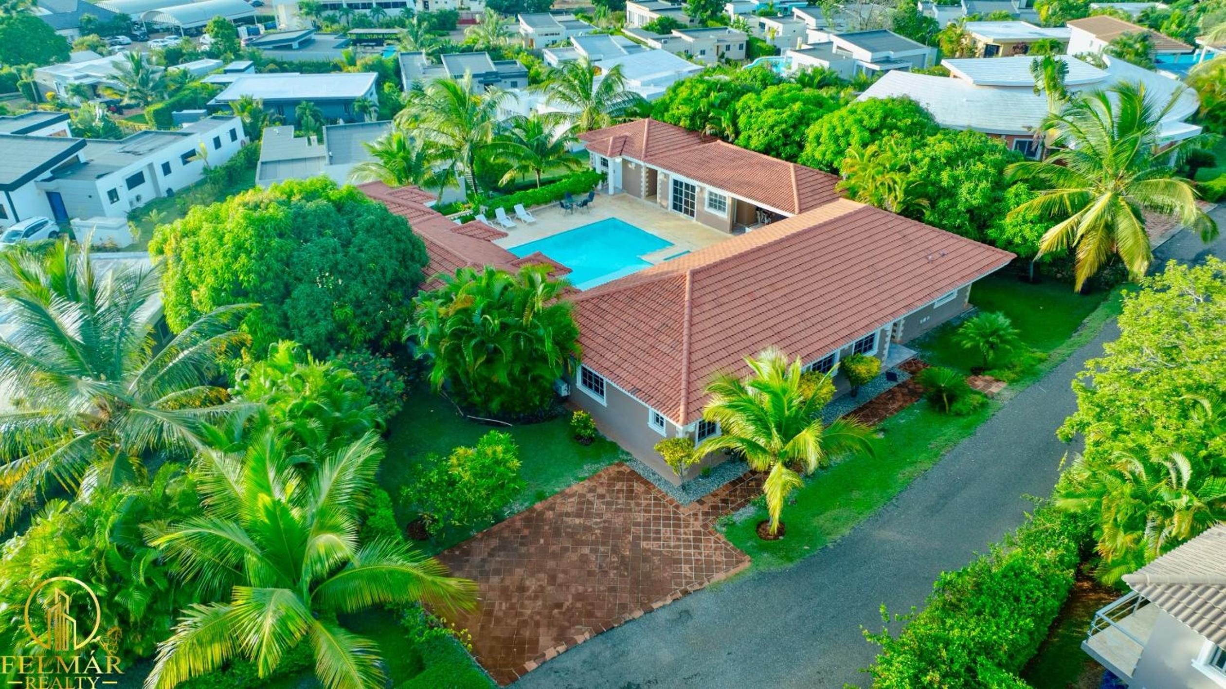 Tropical Casa Linda