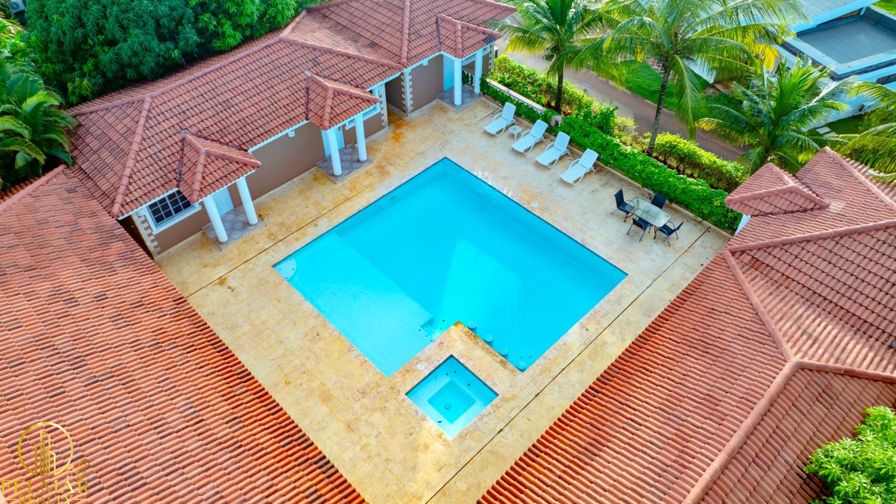 Tropical Casa Linda