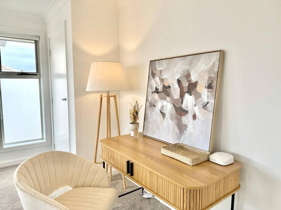 Luxury 6 bedroom Home in Wilton