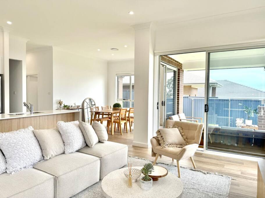 Luxury 6 bedroom Home in Wilton