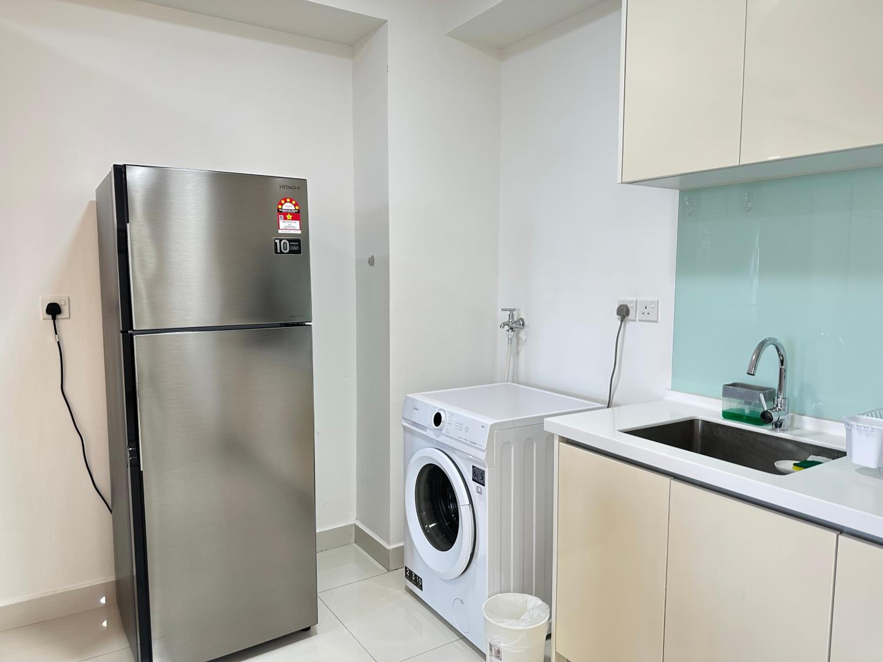 Teega Suites PuteriHarbour By WP Homestay