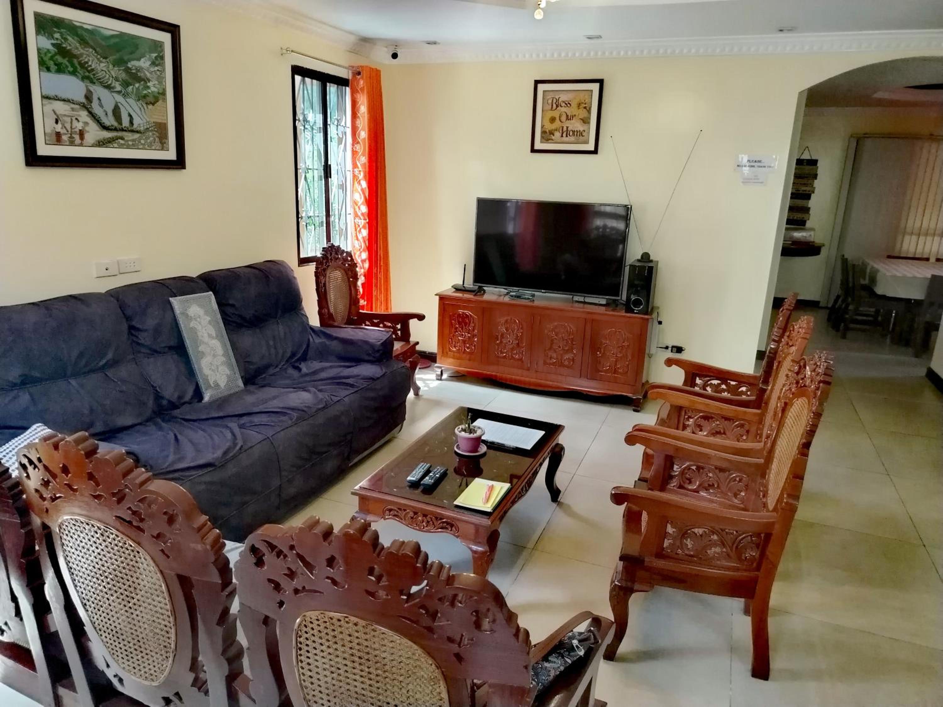 Baguio Transient Whole House view 3