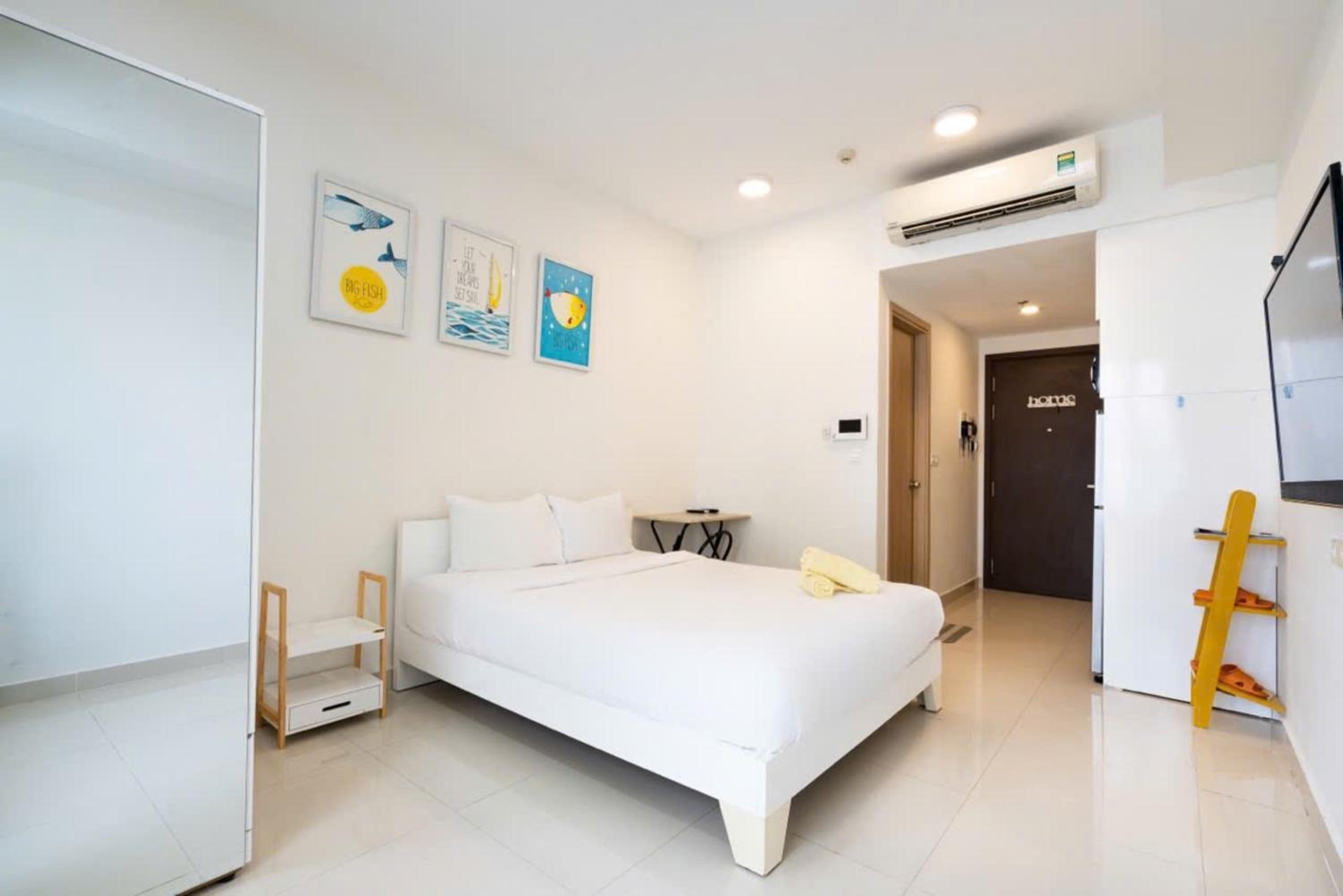 Otis Apartment - Rivergate Building District 4