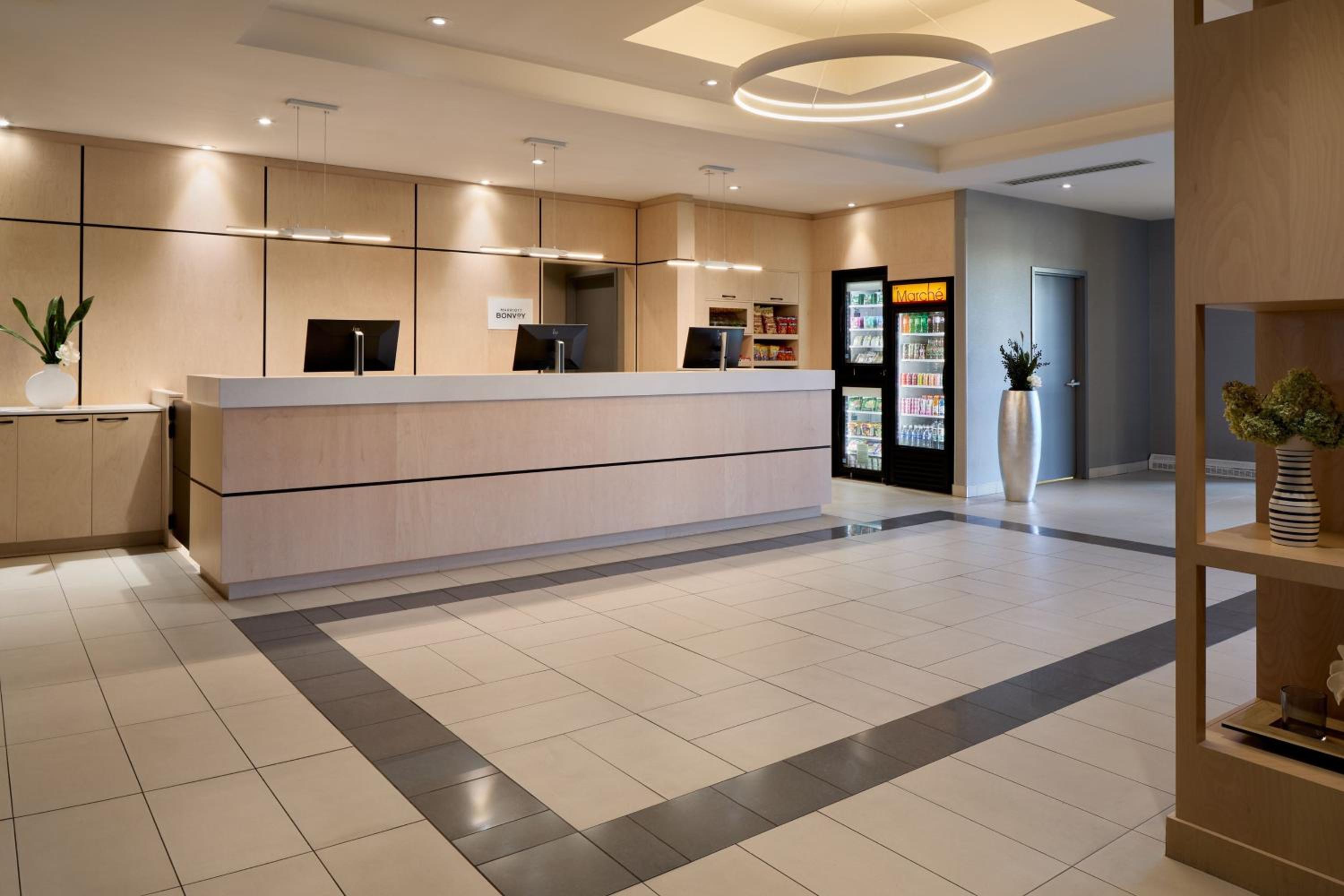 Montreal Vacations - Fairfield Inn  Suites by Marriott Montreal Airport - Property Image 3