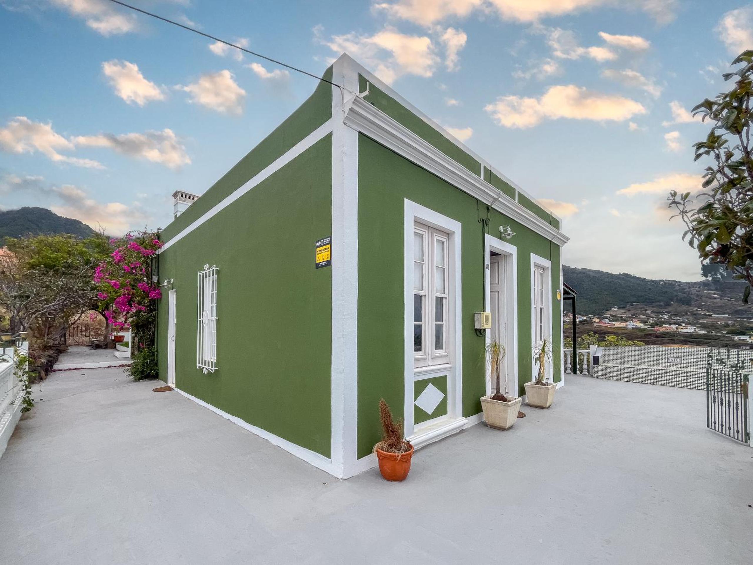 Lightbooking Brena Alta La Palma