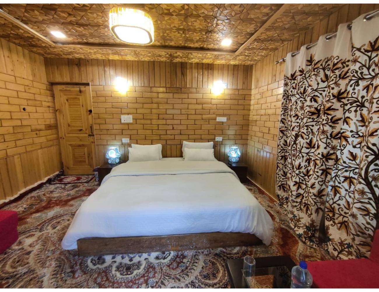 Hotel Himalayan Home Resort, Pahalgam view 4