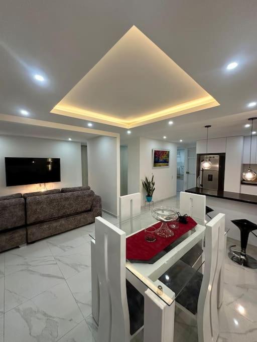 Yeff Casa Mia en Cali
