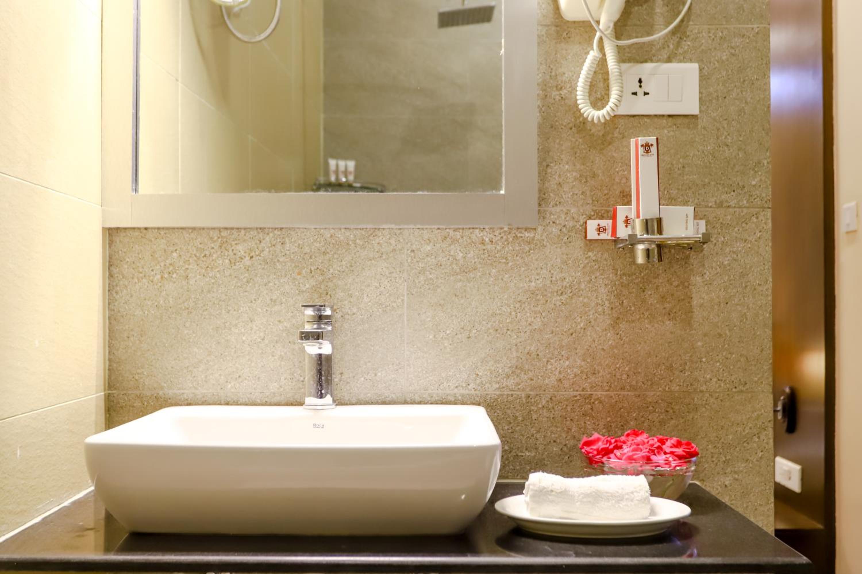 Dreamland Gold Resort & Hotel