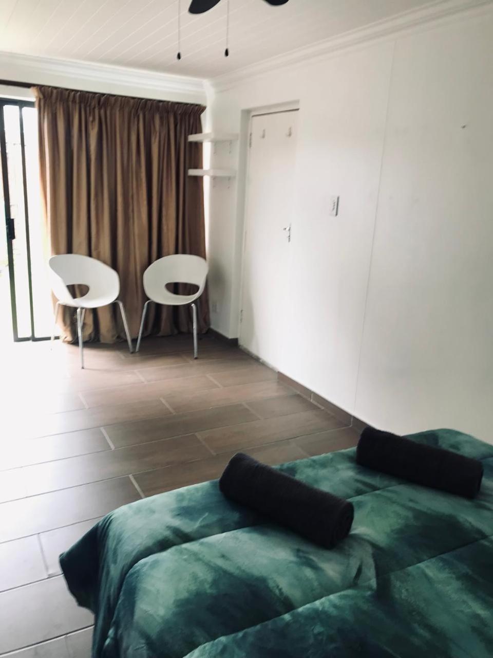 Secure flatlet with free parking view 2