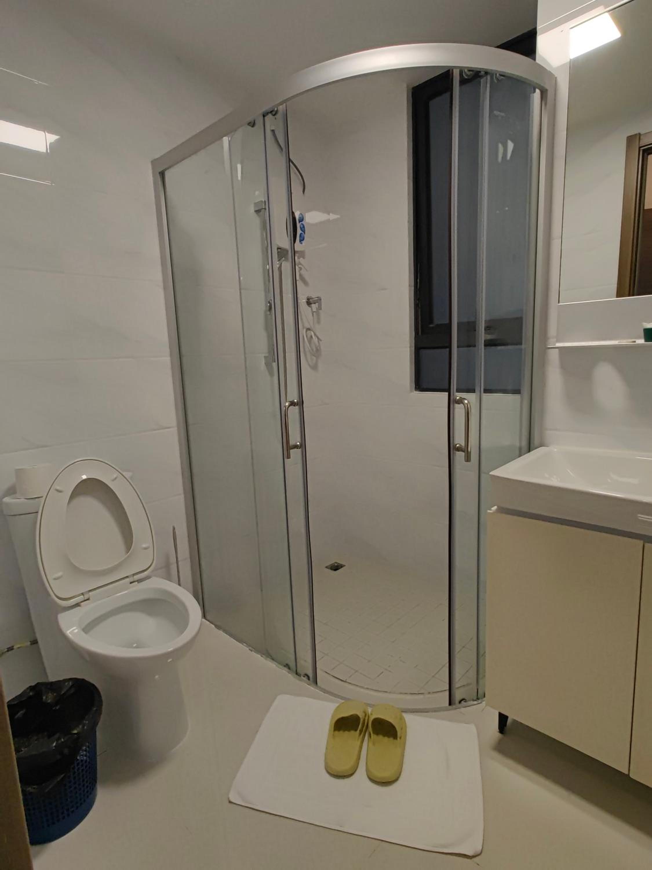 XTU 3Bedrooms at Forest City photo 5