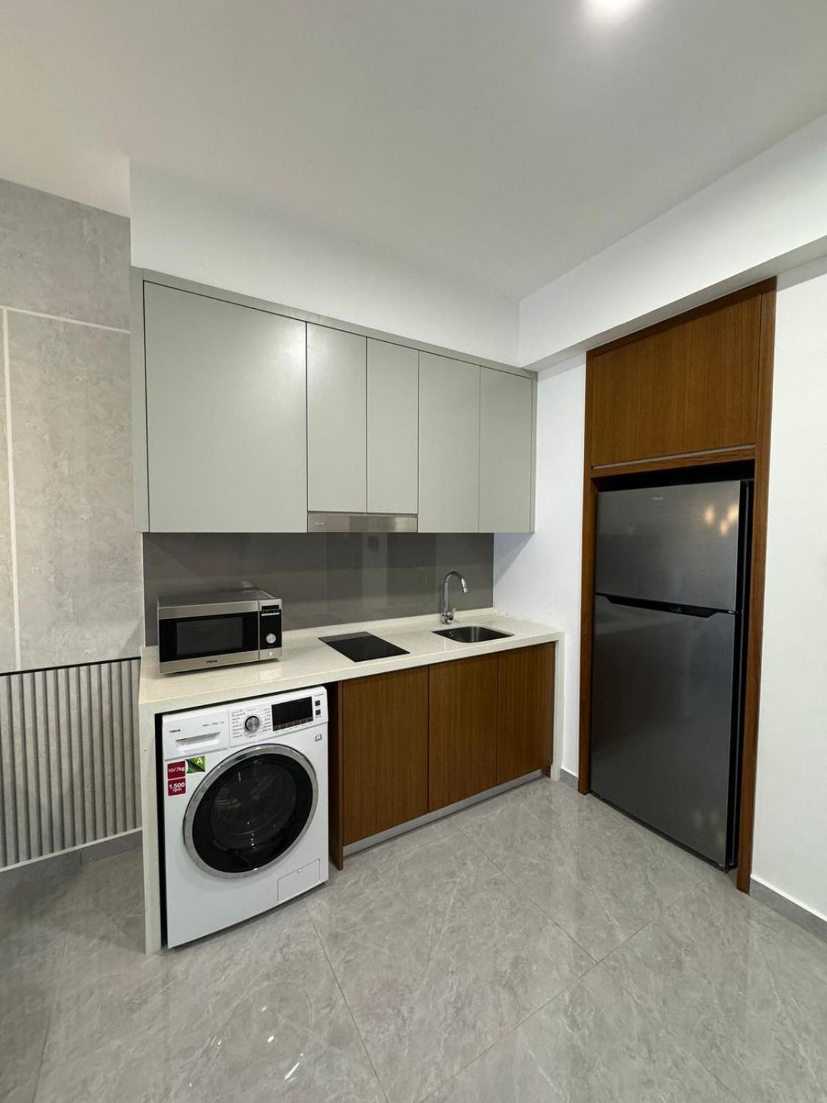 Agile Lux Suites KL