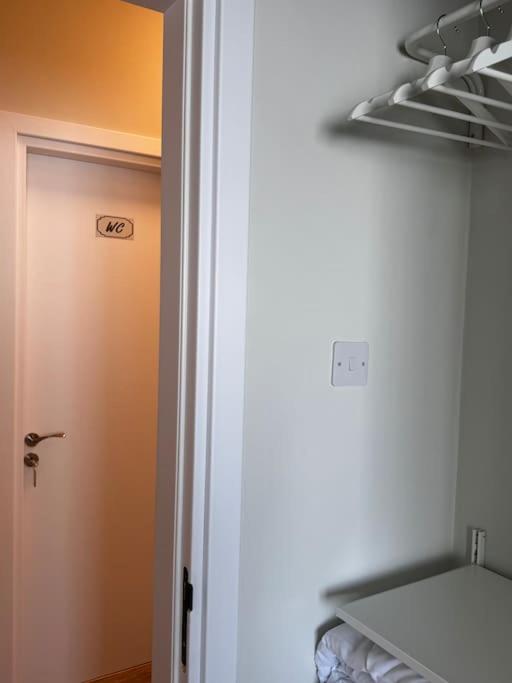 Smart Comfort RoomN7 with Private Bathroom in best Location Beach 250m