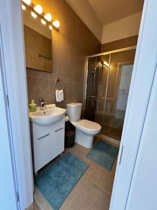 Smart Comfort RoomN8 with Balcony Private Bathroom in best Location Beach 250m