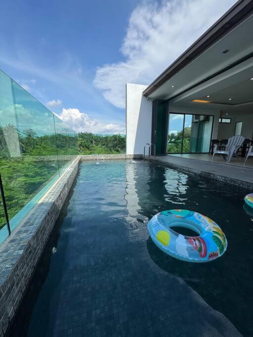 Private Pool & Garden Villa photo 1