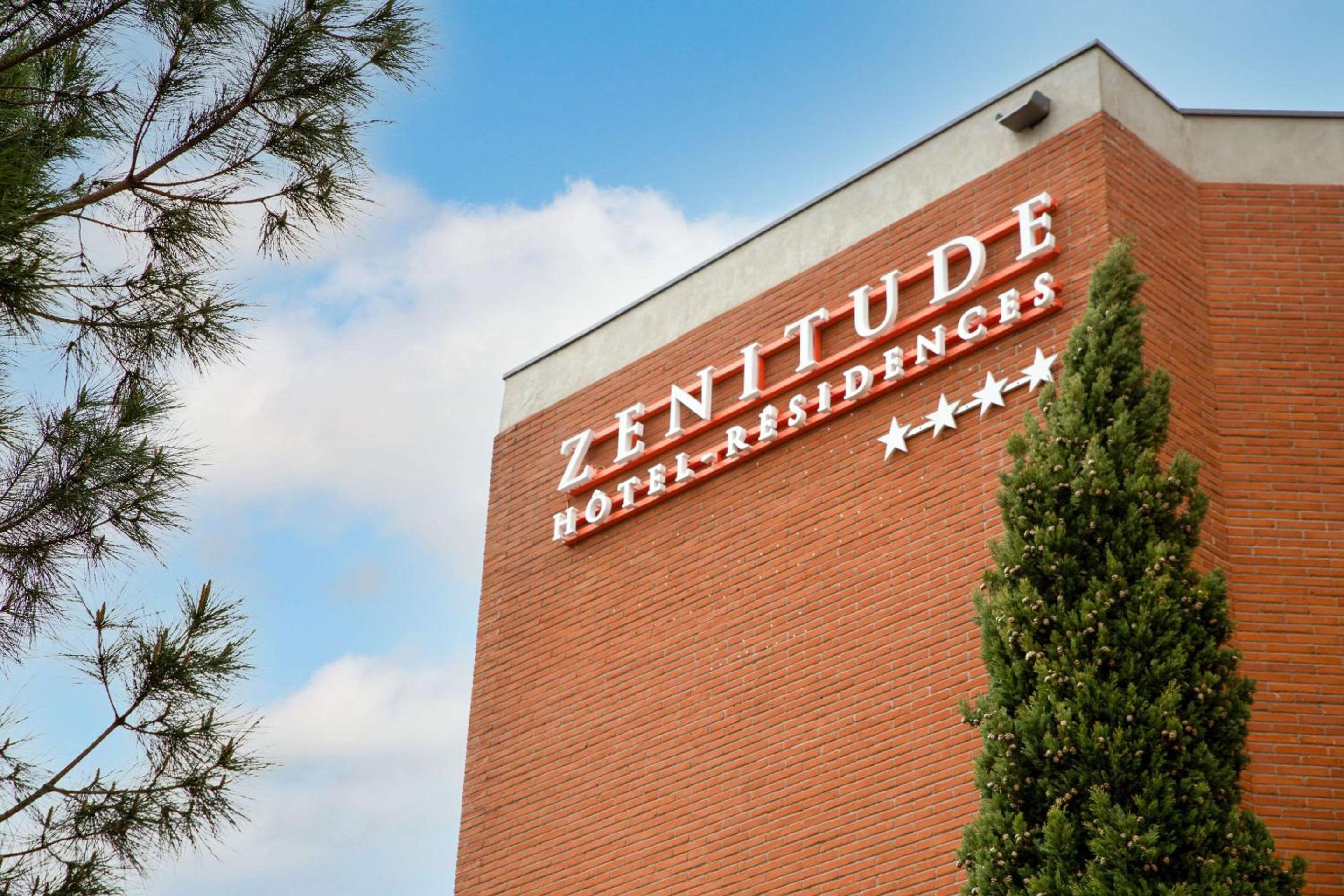 Hotel Clarion Aparthotel Toulouse Blagnac Airport - Image 1