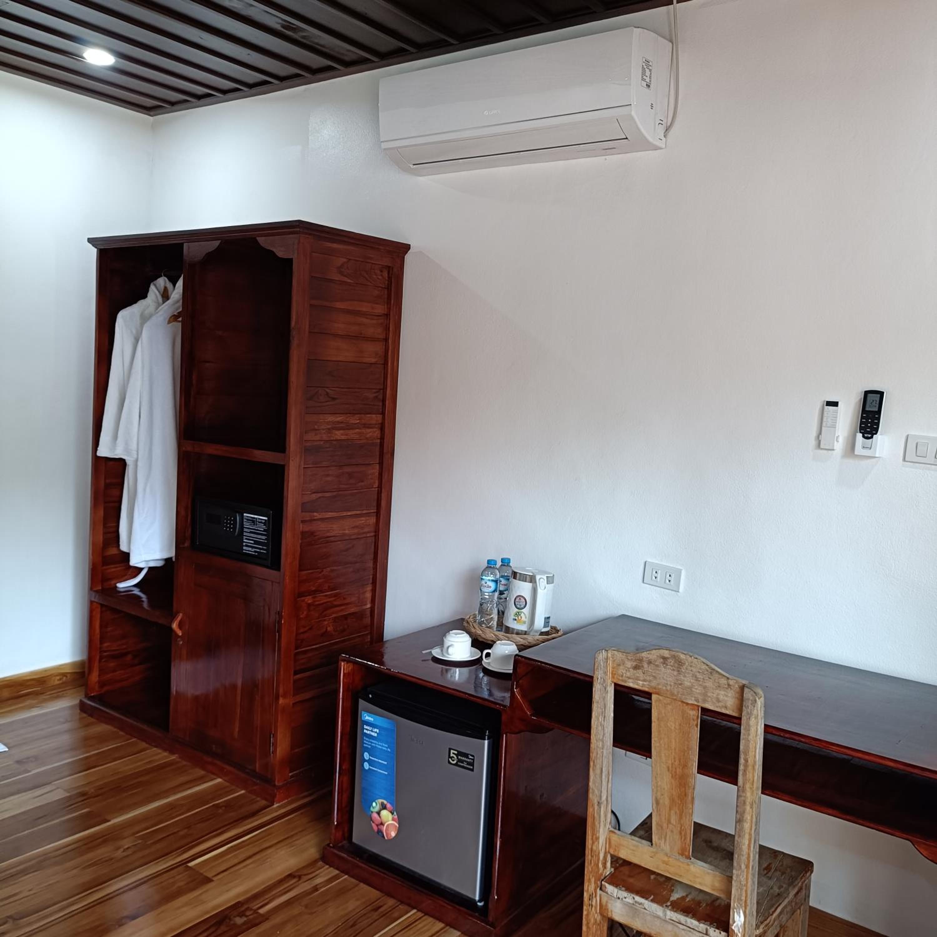 Nam Ou View Villa Corner view 4