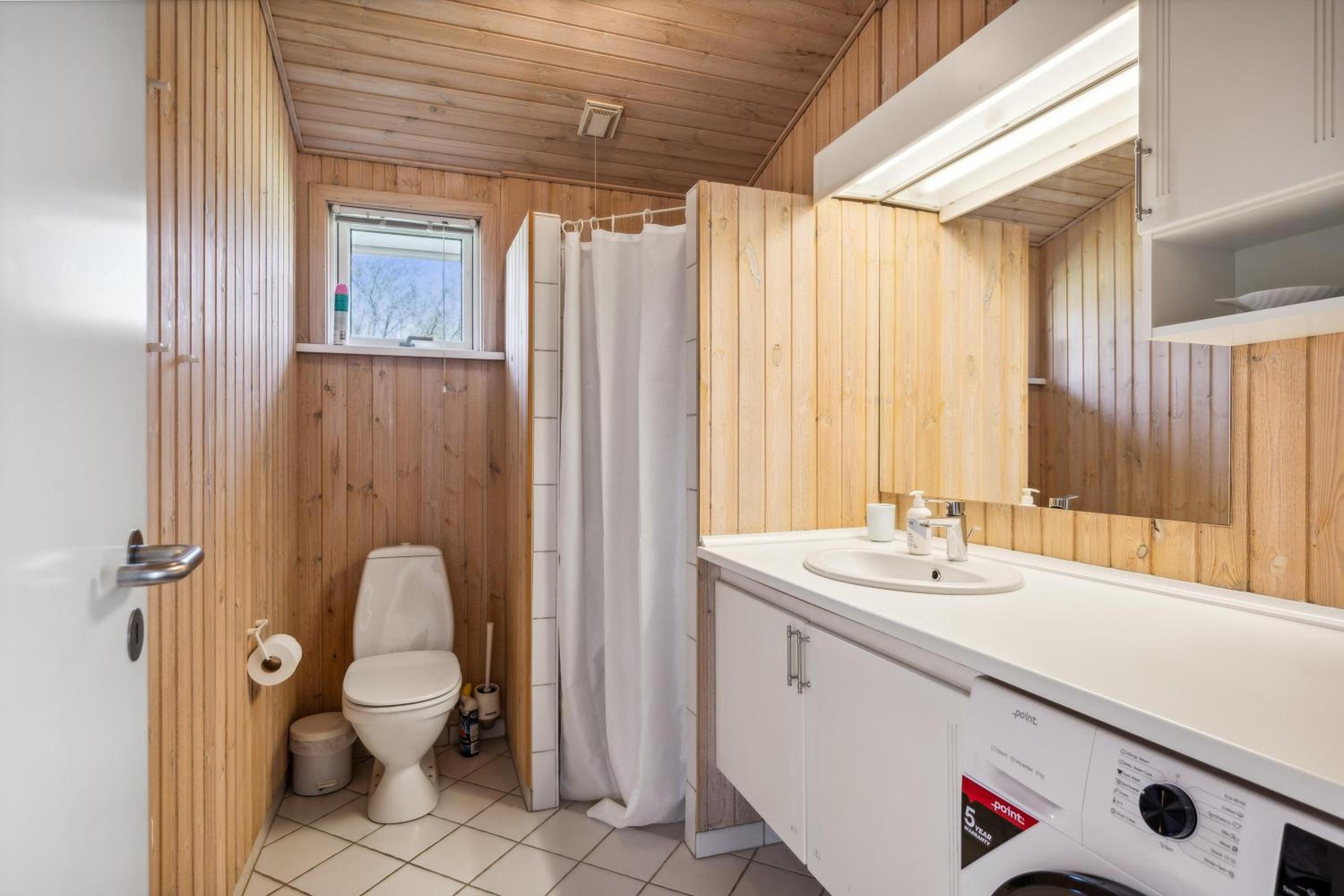 Well-Maintained Holiday Home With Sea View Close To Ebeltoft