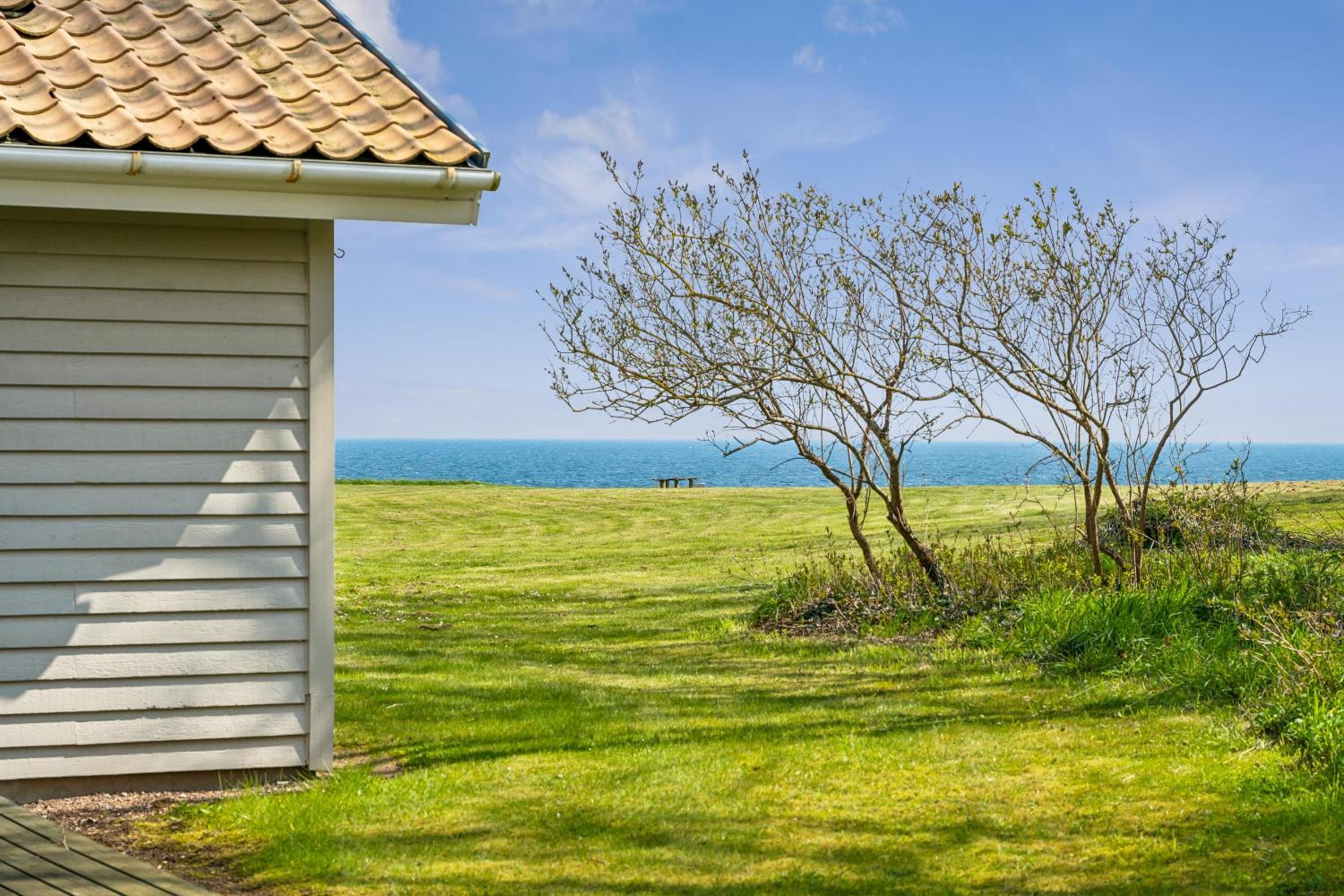 Well-Maintained Holiday Home With Sea View Close To Ebeltoft