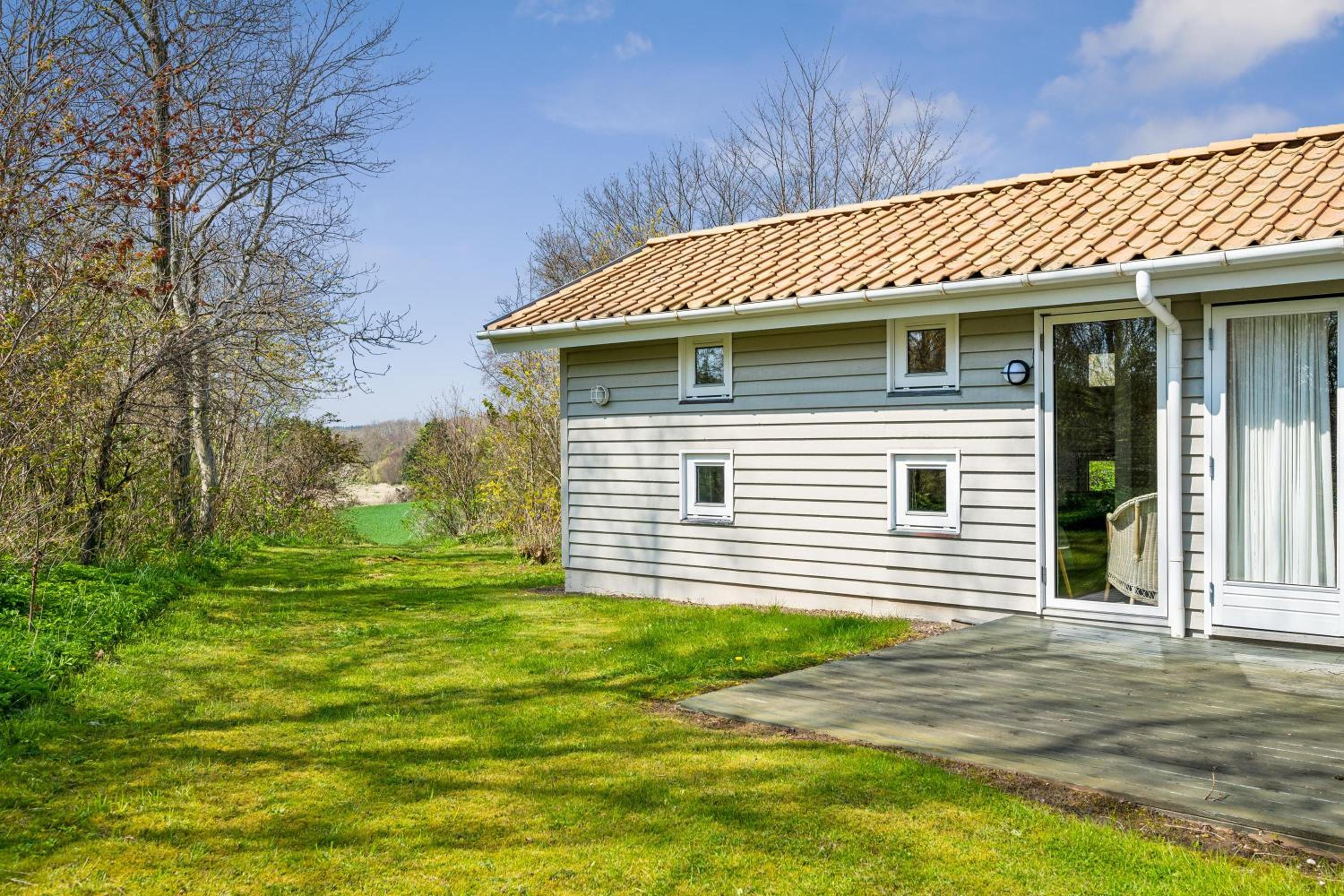 Well-Maintained Holiday Home With Sea View Close To Ebeltoft