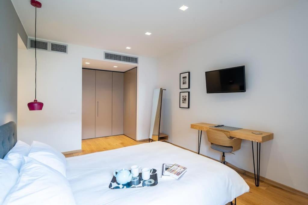 Bellavista Laglio Lagoon B by Italian Apartments view 5