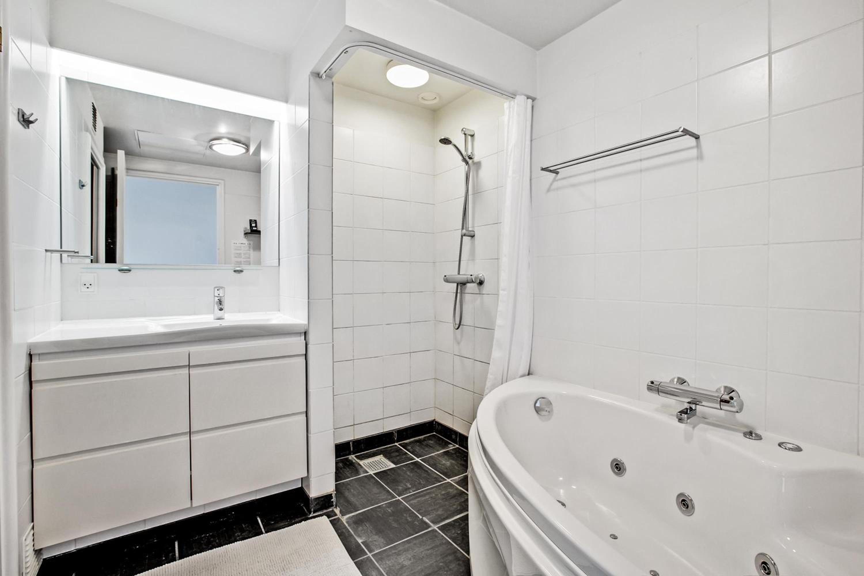 Beautiful Two-Storey Apartment With Panoramic Views Of Ebeltoft Bay