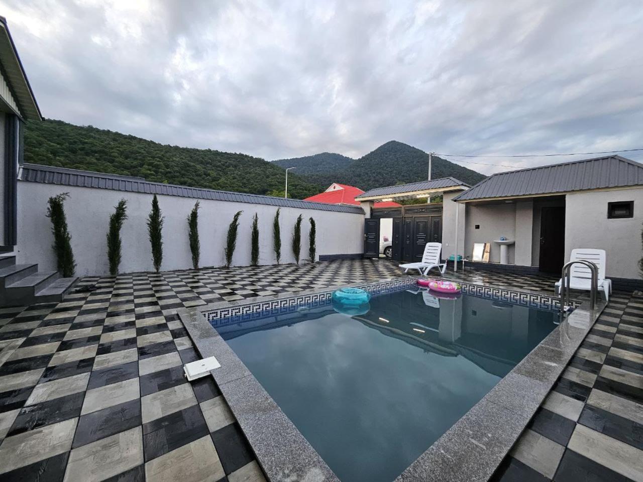 Sweet Villa