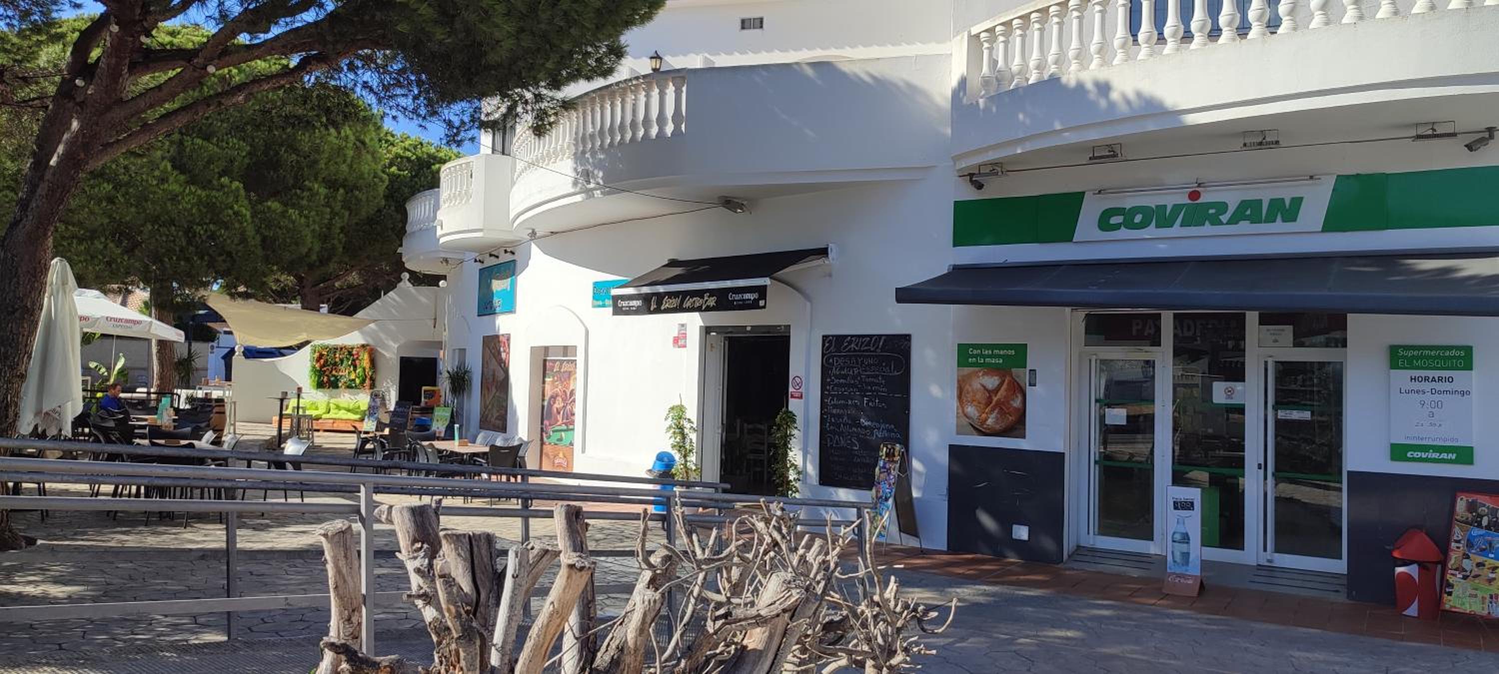 Beach house near Tennis Club La Barrosa