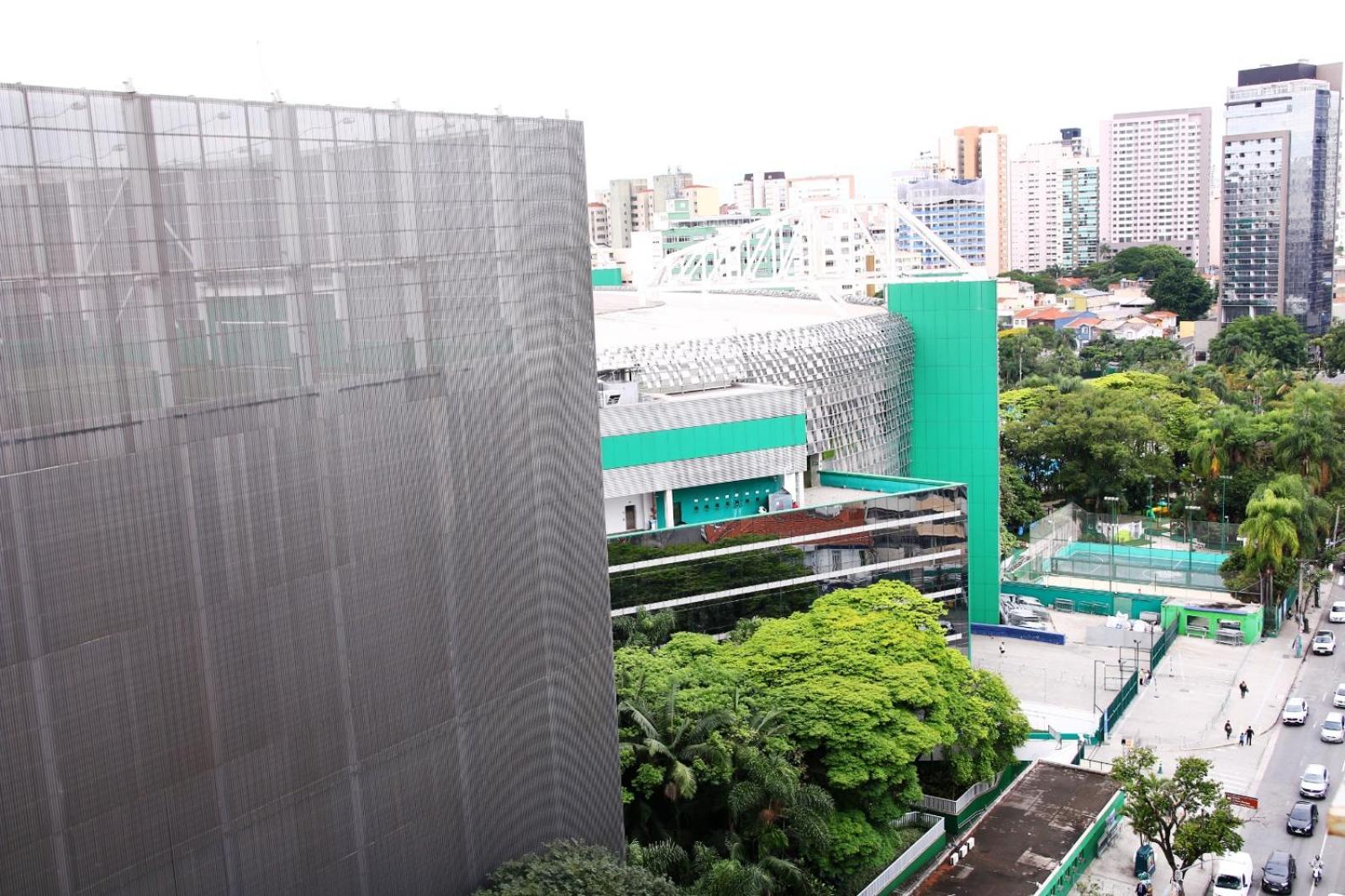Flats em frente ao Allianz Parque e Shopping - Hotel em Perdizes - com estacionamento