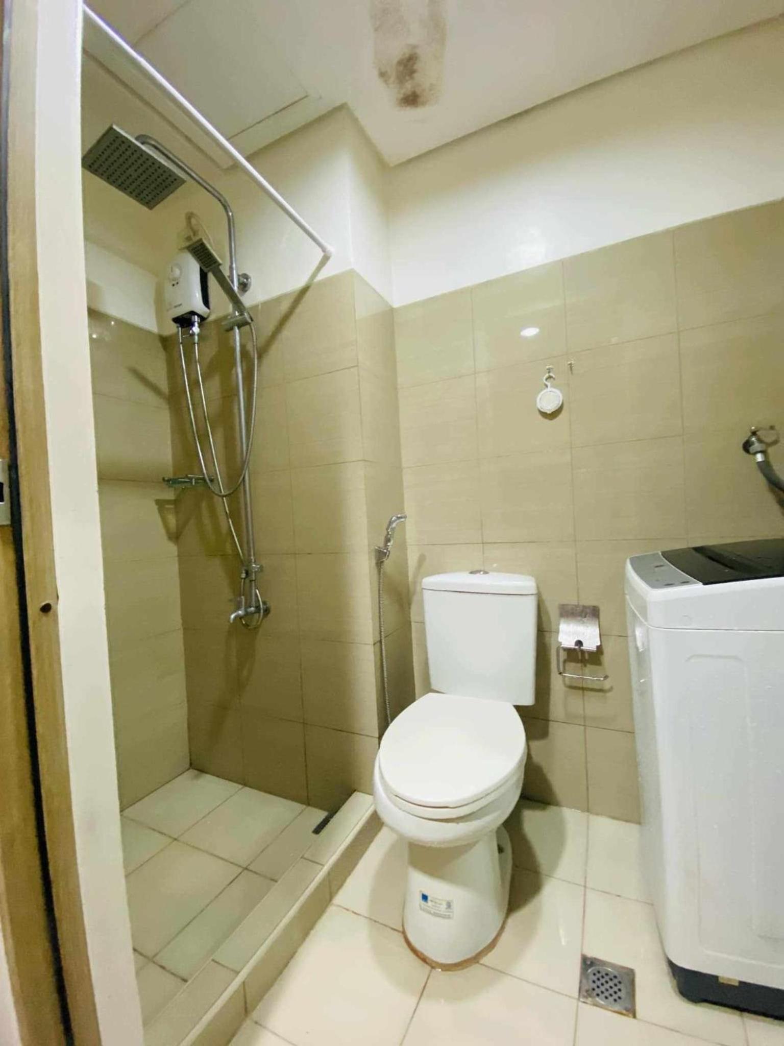 Dream Staycation Shore Residence MOA