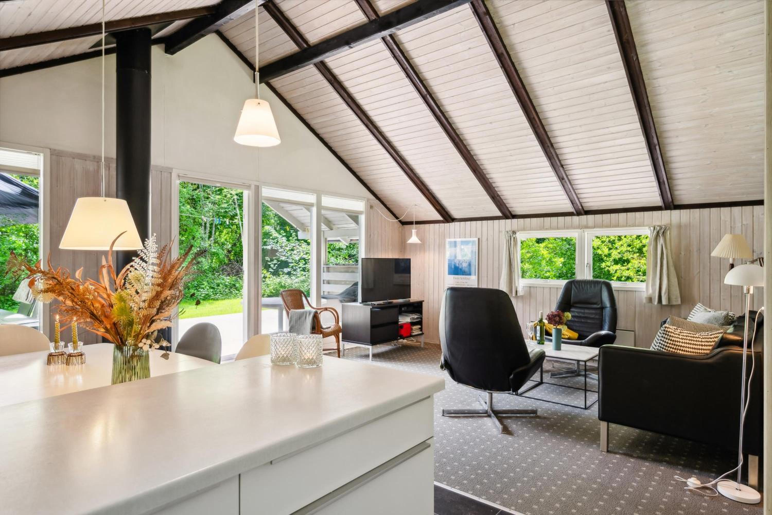 Charming, Well-Maintained Holiday Home On A Secluded Nature Plot At The End Of A Quiet Lane