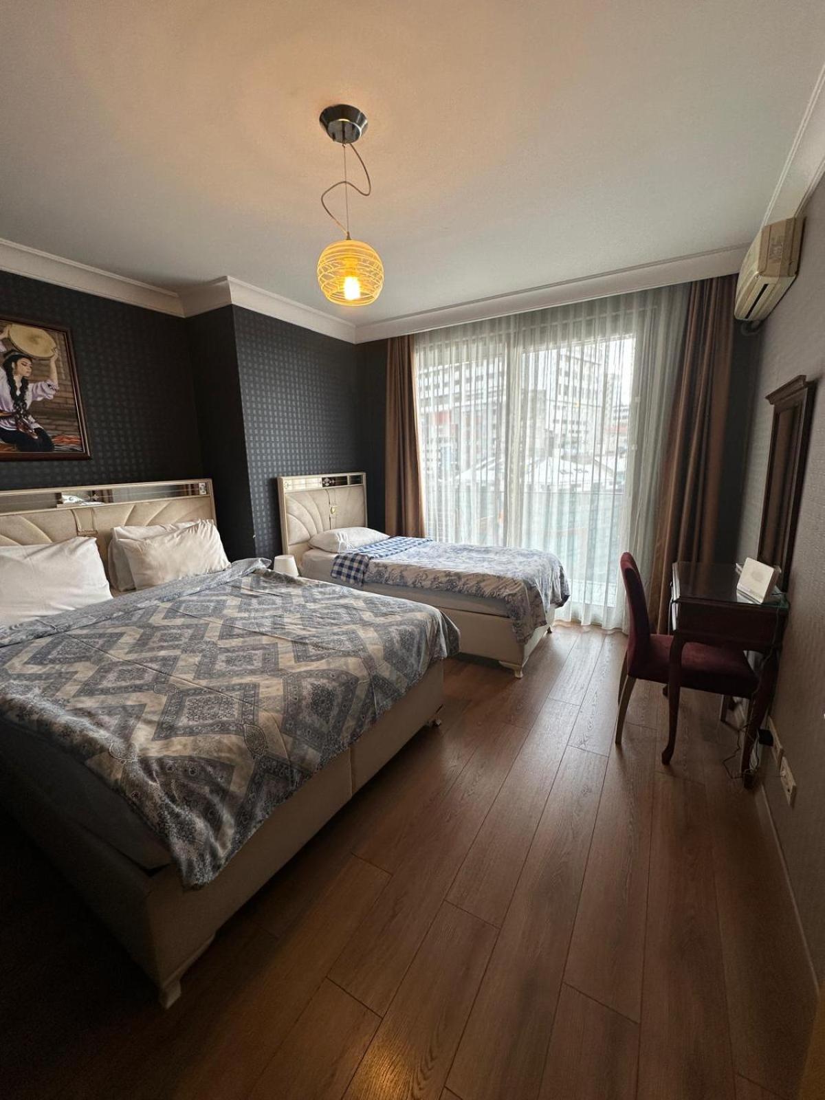 MELVİN HOMe