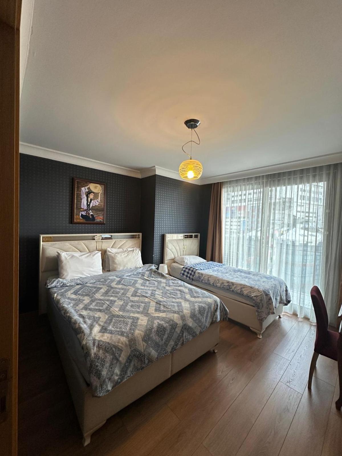 MELVİN HOMe