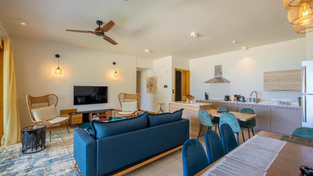 Point D'Azure Beachfront Residence view 3