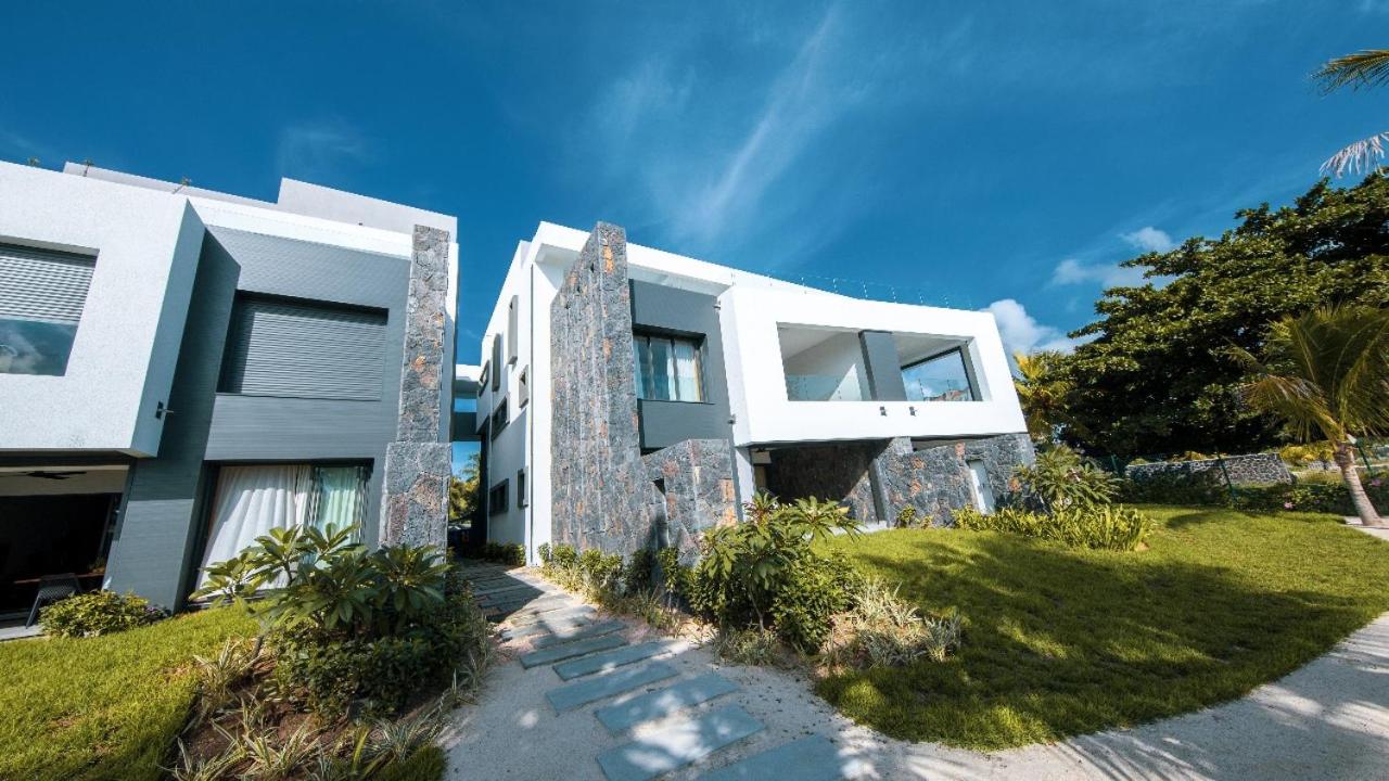 Point D'Azure Beachfront Residence view 5