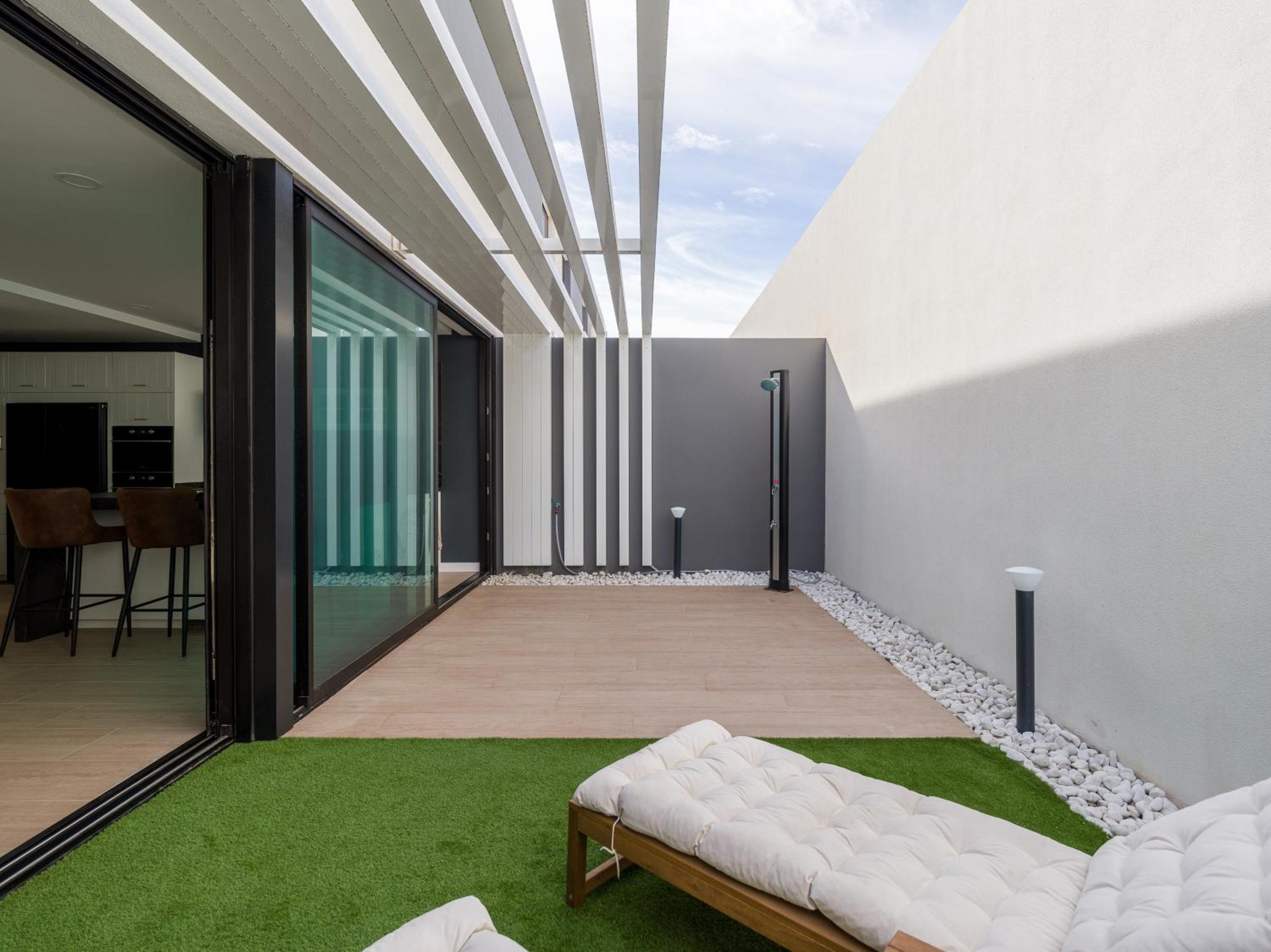 Sunset Beach Chalet in Pozo Izquierdo