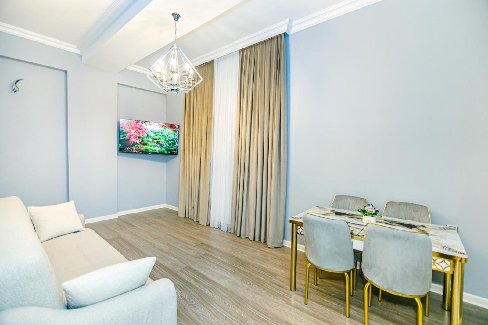 Baku Apartment 7 points 84