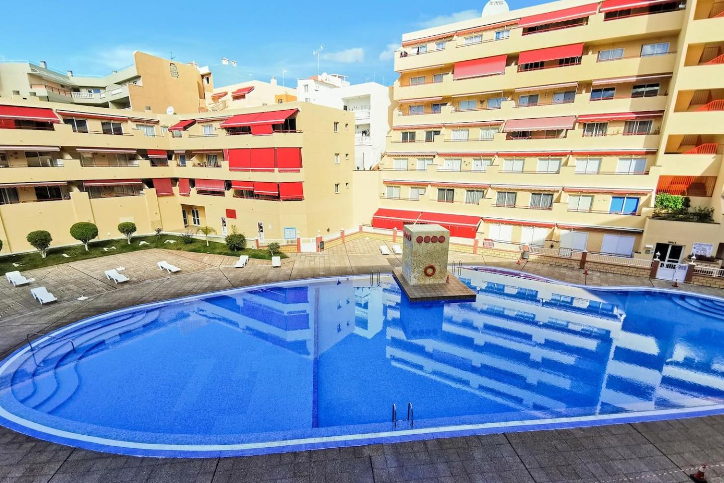 Large Terrace Jardin Apartment