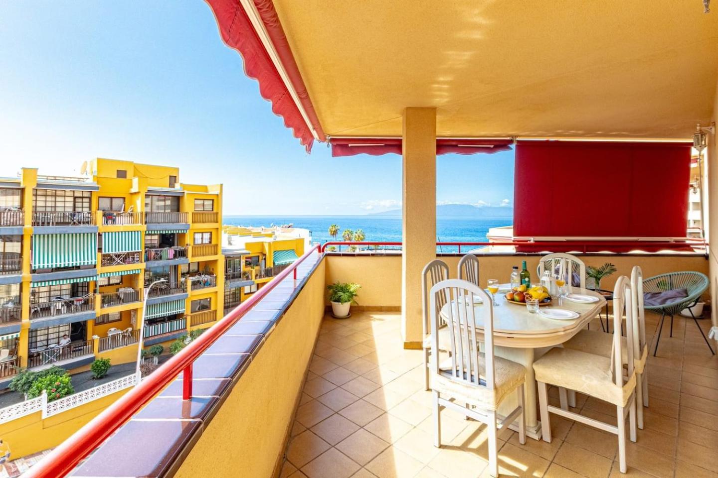 Large Terrace Jardin Apartment