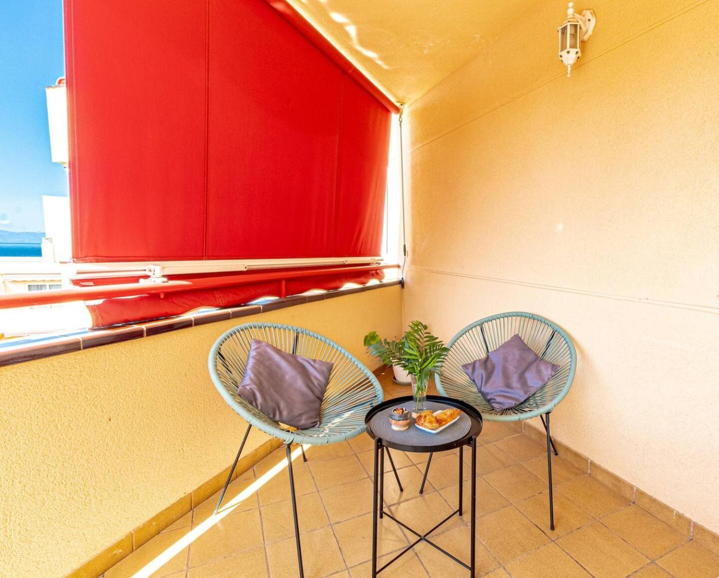 Large Terrace Jardin Apartment