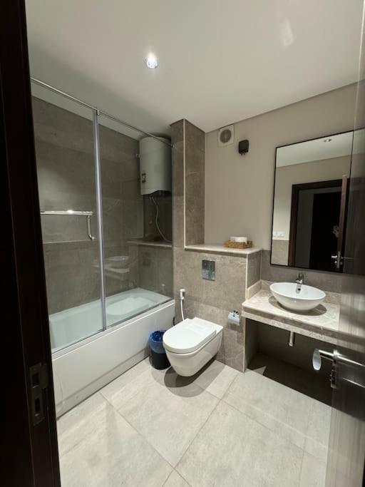 Luxury 2 bedrooms apartment ZED Towers view 2