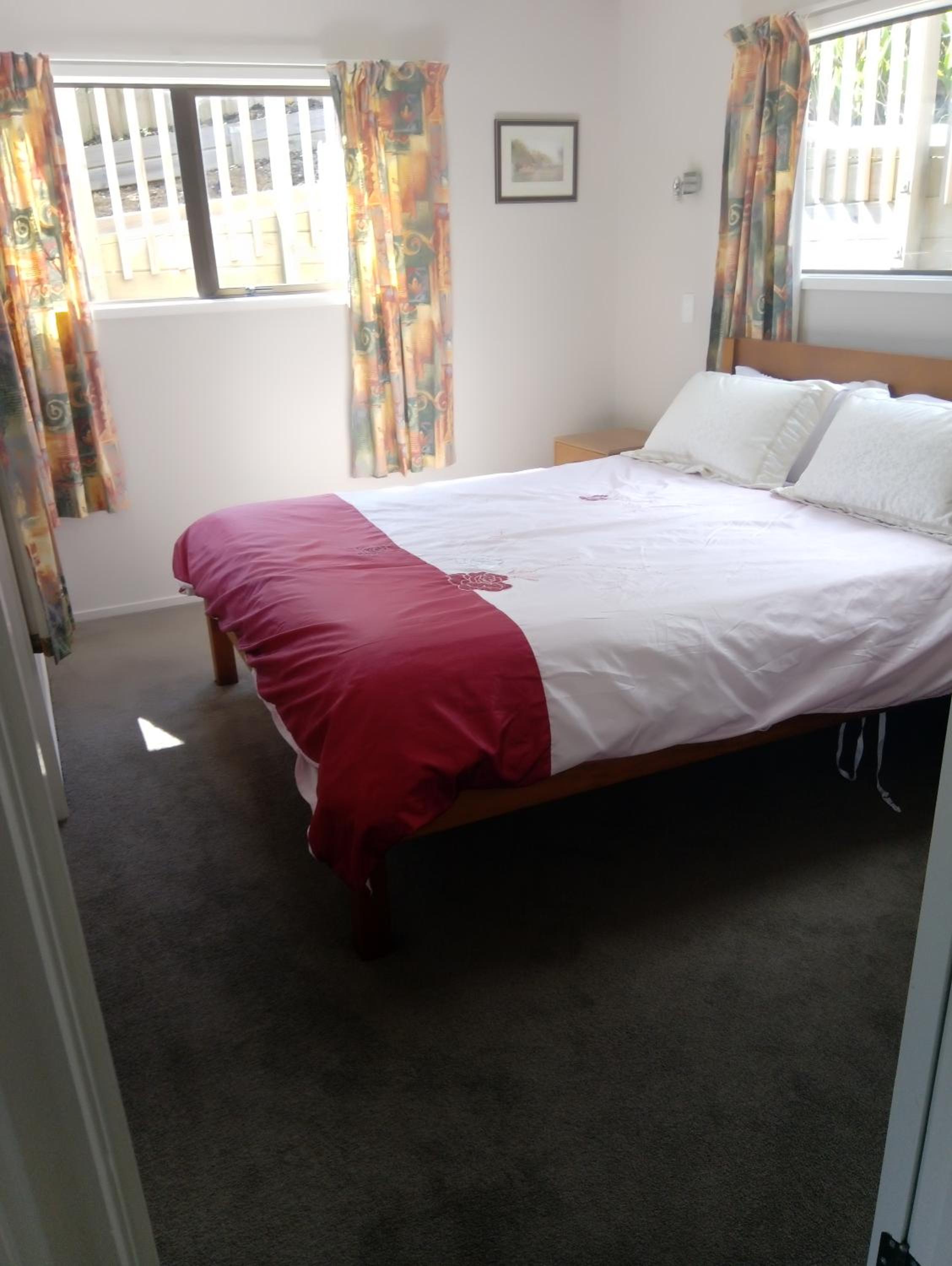 Beachside Hideaway - pet friendly view 4