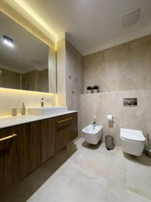 Panorama Apartment at Infinity Budapest